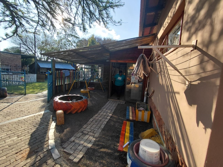 5 Bedroom Property for Sale in Elandsrand North West